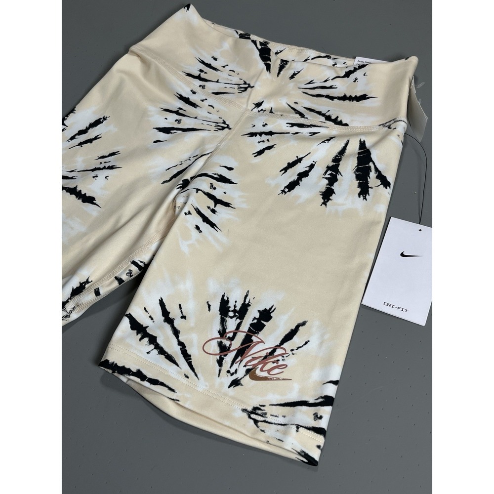 Nike One Women' 7" Cream/Multi Mid-rise Training Shorts (DQ3594-219)
